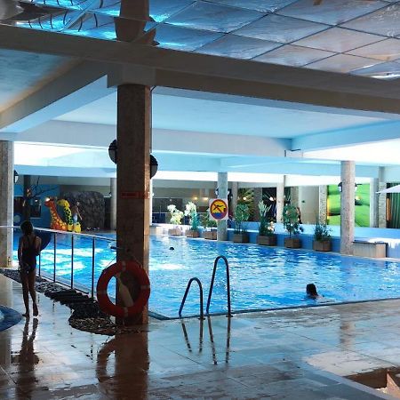 Vacationclub - Wita Stwosza 8 Apartament 1 คาร์ปัตซ์ ภายนอก รูปภาพ