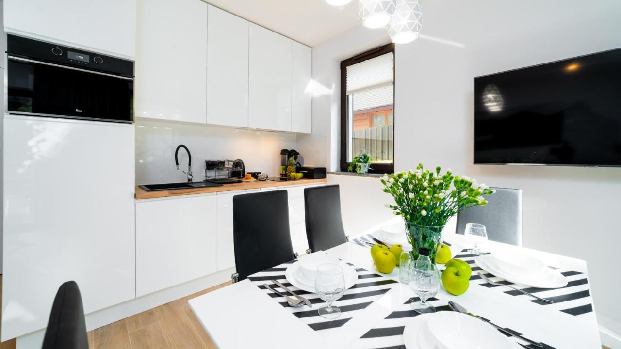 Vacationclub - Wita Stwosza 8 Apartament 1 คาร์ปัตซ์ ภายนอก รูปภาพ